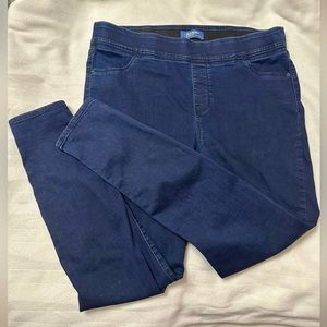 Old Navy Rockstar Mid-Rise Dark Blue Jeans Size 16